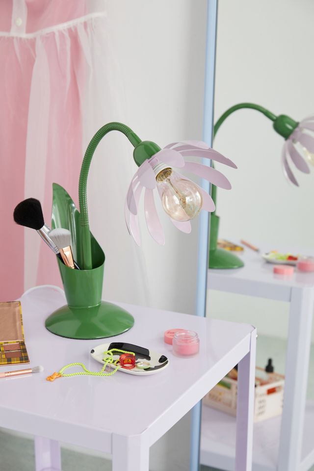 Urban outfitters hot sale desk lamp