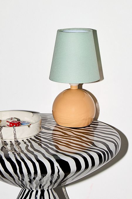 Kodhi Table Lamp