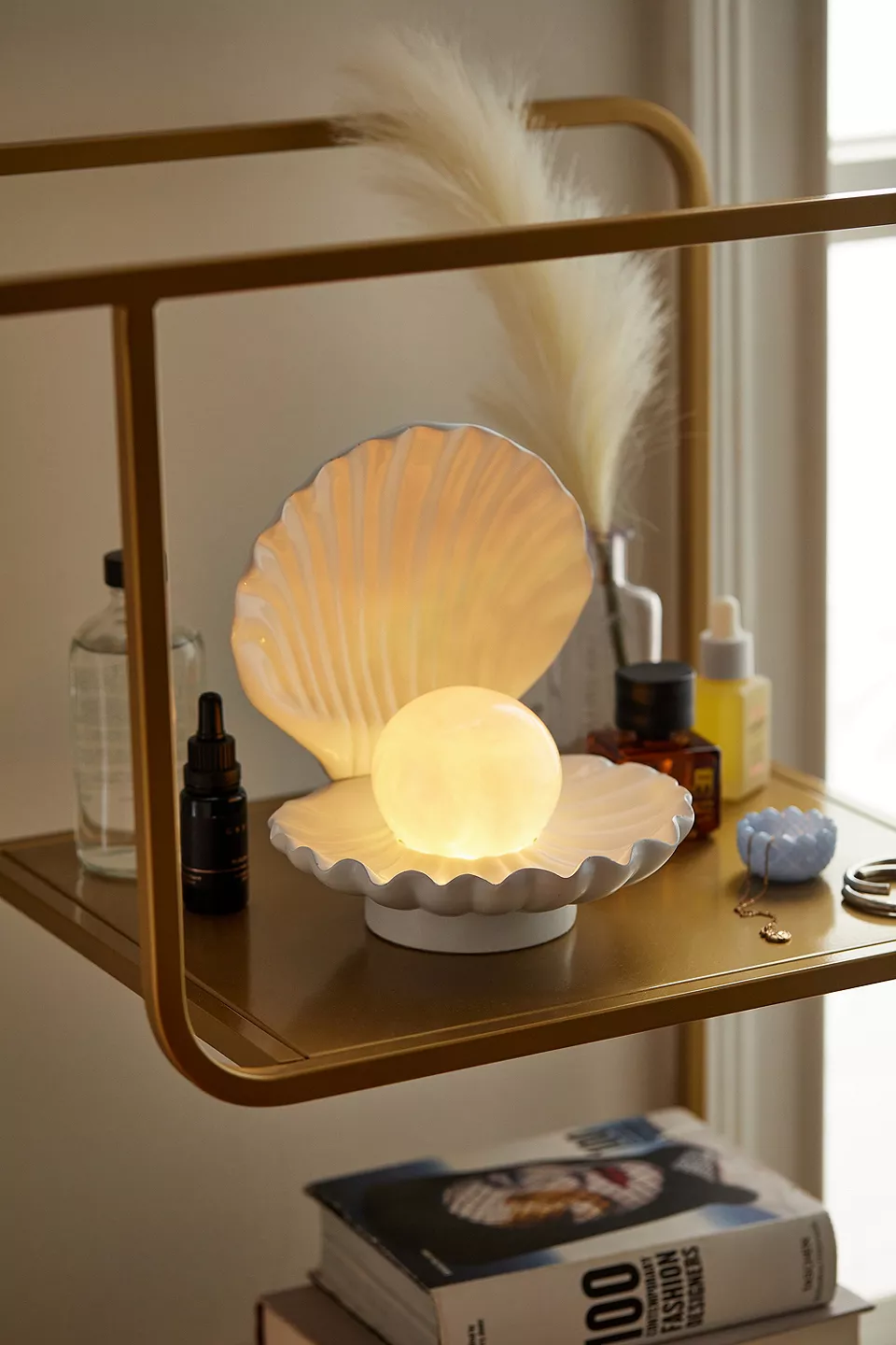 urbanoutfitters.com | Shell Table Lamp