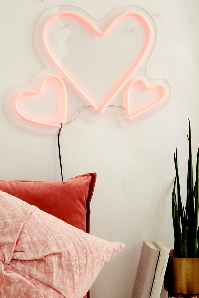 Neon Hearts Light | Urban Outfitters UK