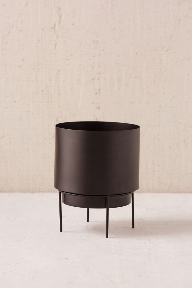 Adelphi Black Metal Plant Pot #1