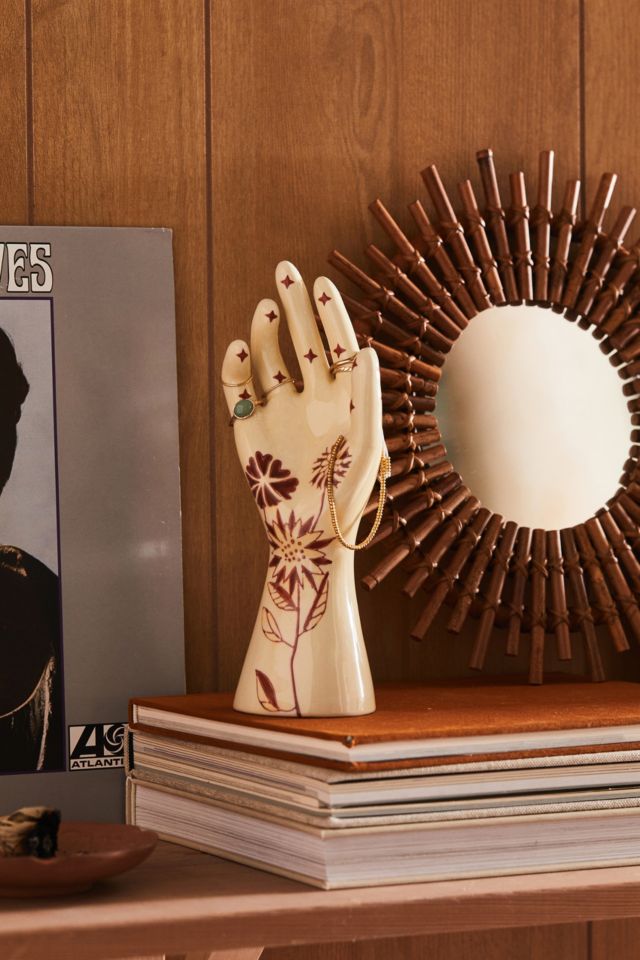 Diana Hand Ring Holder  Urban Outfitters Turkey