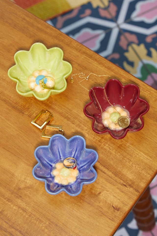 Balloon Flower Trinket Tray | Urban Outfitters UK