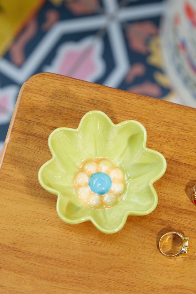 Balloon Flower Trinket Tray | Urban Outfitters UK