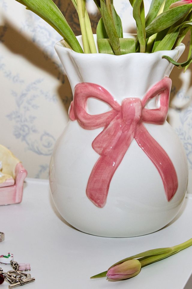 Bow Vase #1
