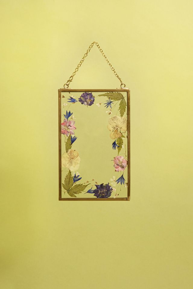 Mini Pressed Floral Hanging Frame | Urban Outfitters UK