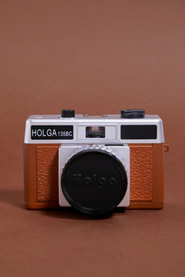 Appareil Photo Argentique Holga 135BC Cognac - Édition Urban Outfitters, 35 Mm