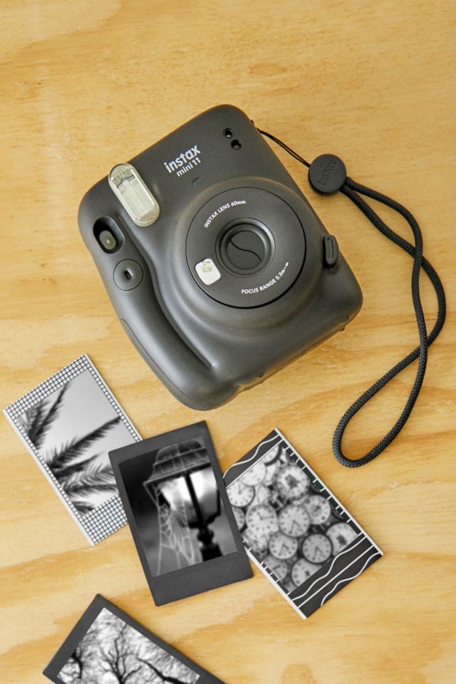 fujifilm instax mini 11 charcoal grey