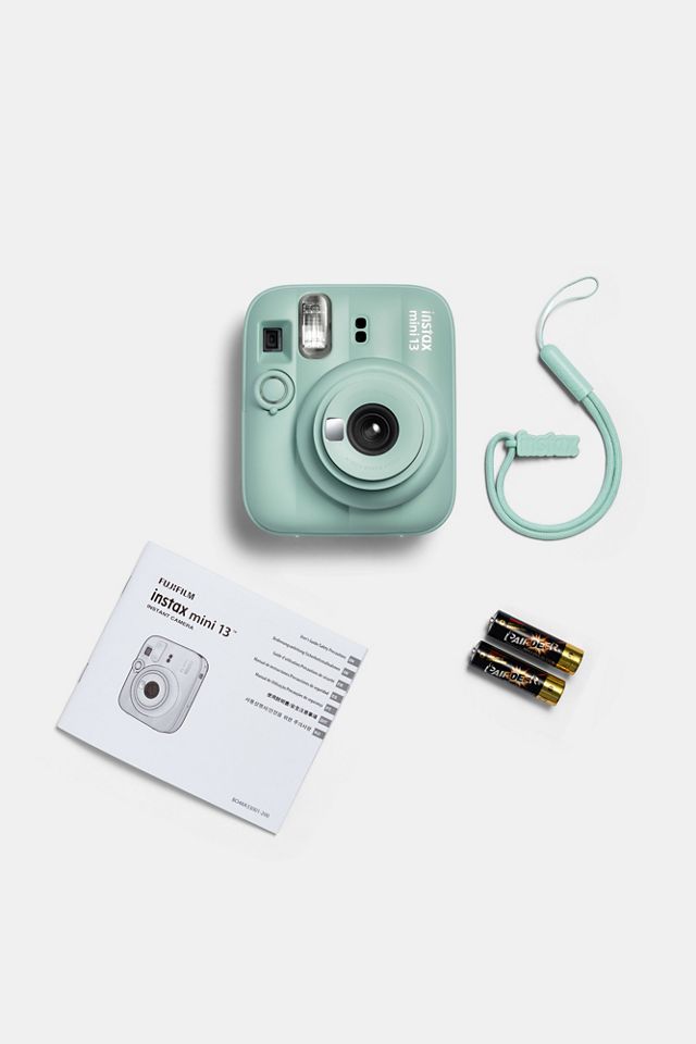 チェキ　instax mini 13 LAGOON GREEN Cámara Instantánea Instax Lagoon Green Mini 13 | Urban Outfitters ES