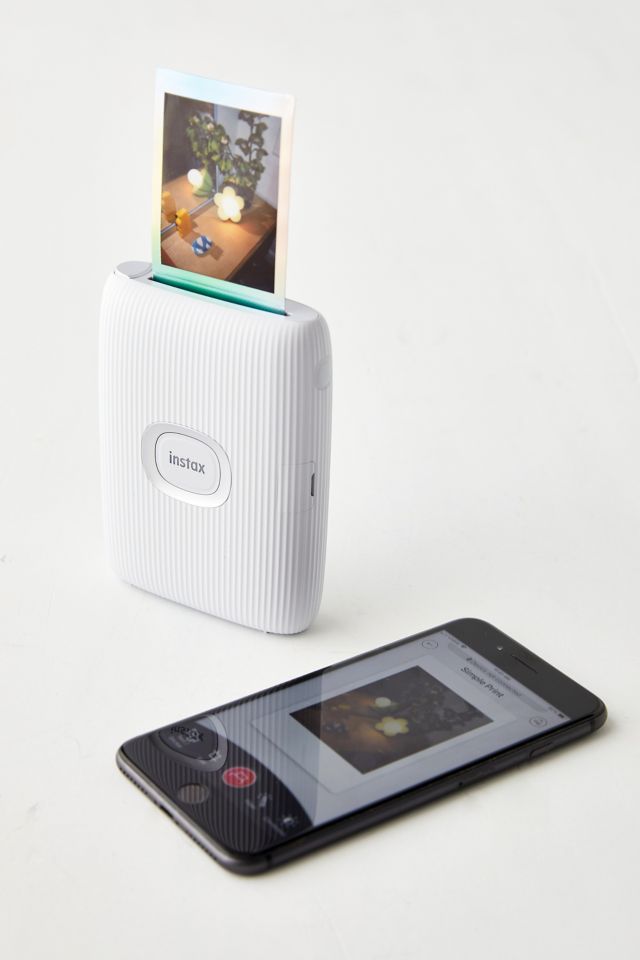 Fujifilm's Instax Mini Link Is a Smartphone Printer That Fits in