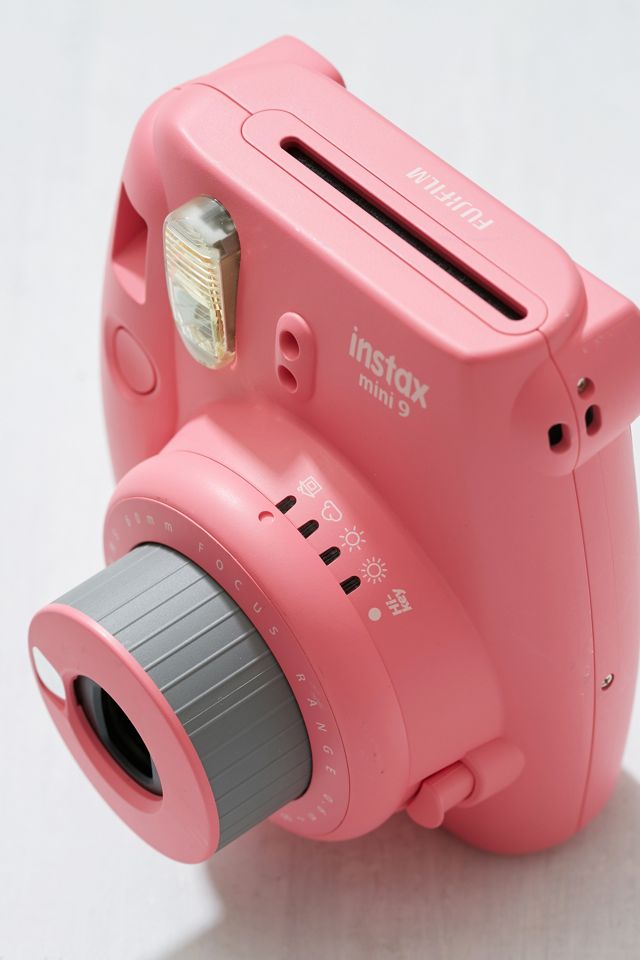 Fujifilm – Mini-9-Sofortbildkamera „Instax™“ in Flamingorosa #1