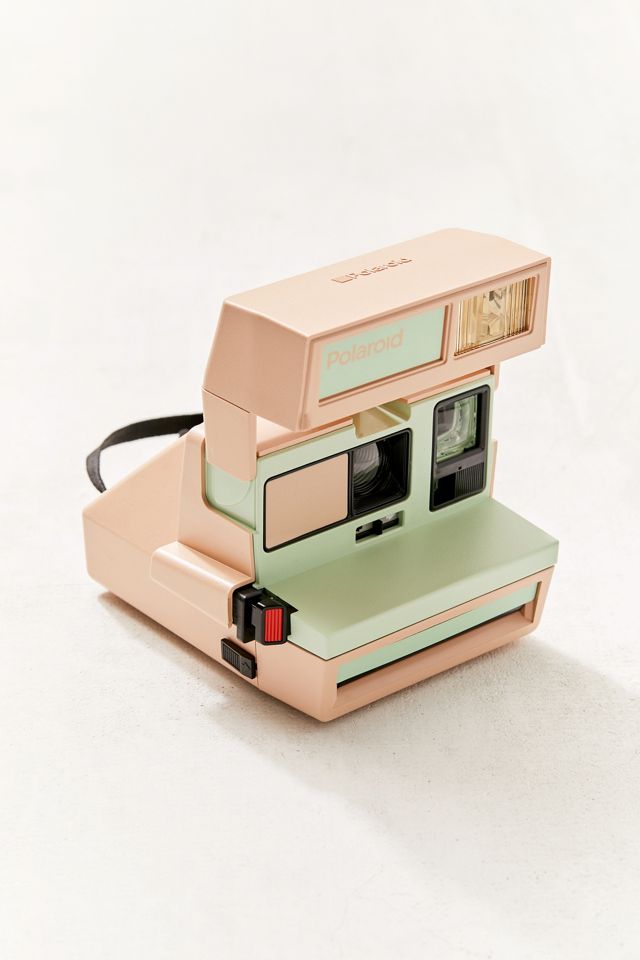 Polaroid Originals X UO – Kamera „600 Apple Swirl“ #1