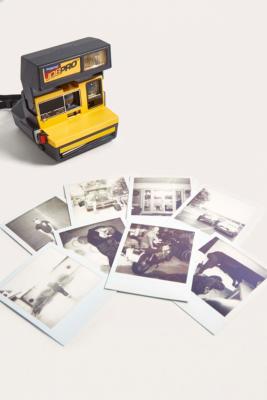 Polaroid Originals B&W 600 Instant Film | Urban Outfitters UK