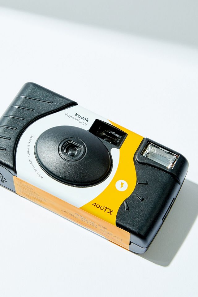 Kodak TriX 400 Black & White Disposable Camera Urban Outfitters IT