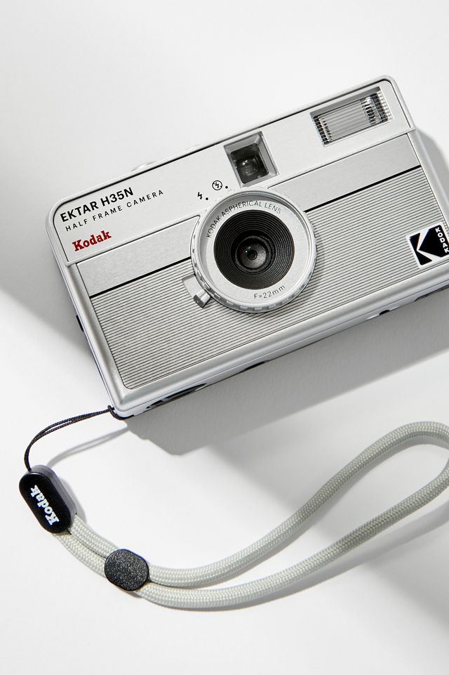 KODAK EKTAR H35N Half Frame Film Camera, 35mm, Reusable, Focus-Free, Bulb Function, Built-in Star Filter, Coated Improved Lens (Film & AAA Battery Are Not Included) (Striped Silver, Premium Kit