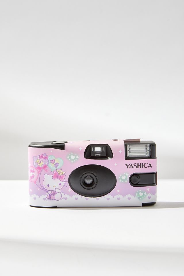 YASHICA x Hello Kitty Single Use Camera | Urban Outfitters UK