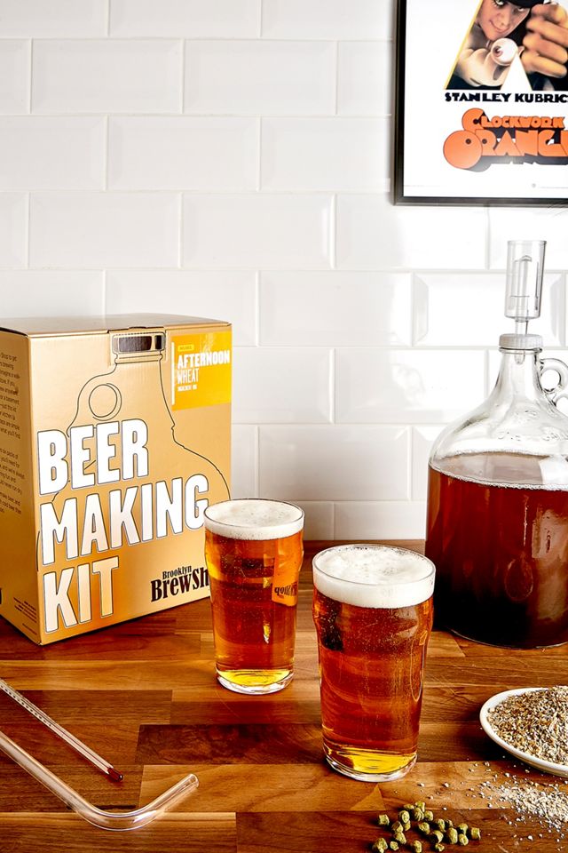 Brooklyn Brew Shop prepara tu propio kit de cerveza de trigo por la tarde #1