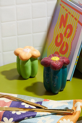 L' Amour Toujours Hot Air Balloon Salt & Pepper Shakers main image 0