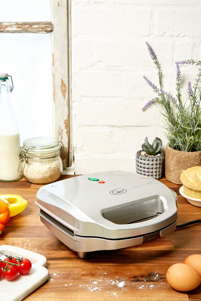 Quest Double Pie Maker | Urban Outfitters UK