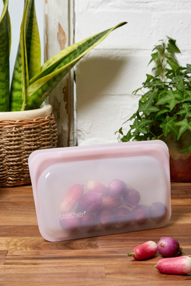 Stasher Reusable Silicone Snack Bag | Urban Outfitters UK