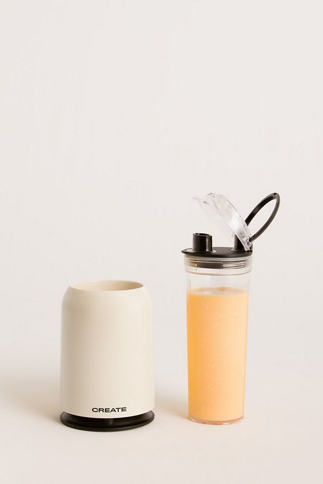 Create x MOI STUDIO Off-White Blender With Portable Cup | Urban ...