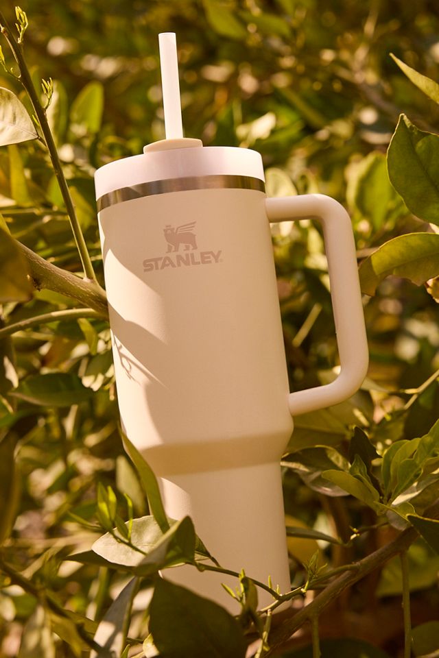 Stanley Cream Tonal Quencher H2.0 FlowState 0.8L / 30oz Tumbler #1