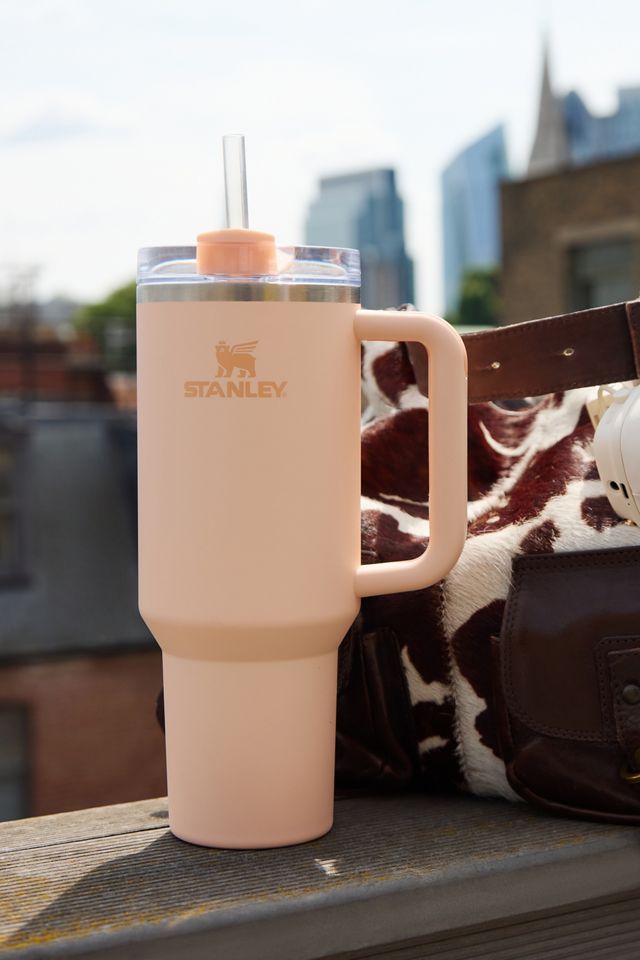 Tumbler Stanley UO Exclusive Peach Cream Quencher H2.0 Flowstate 1.2L / 40oz #1