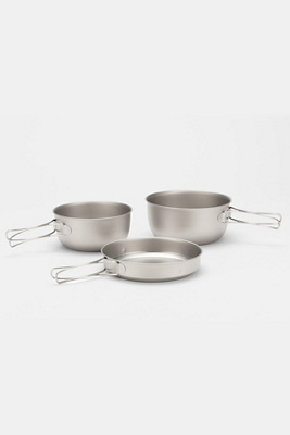 Snow Peak Set Da Cucina In Titanio Leggero - 2 Pentole E Padella Con Manici Pieghevoli, Peso 200g, Per Escursionismo E Trekking