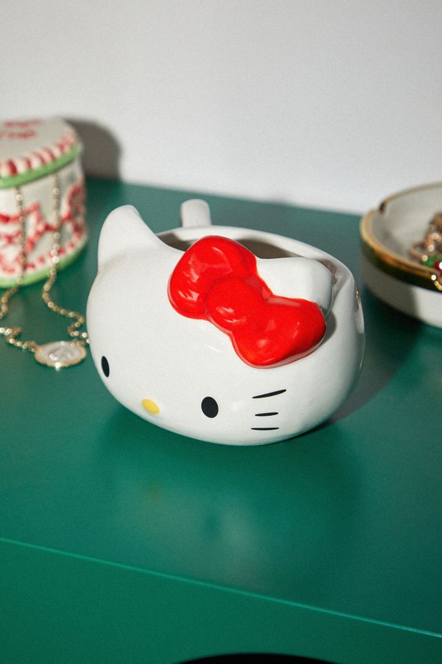 UO Hello Kitty Tasse #1