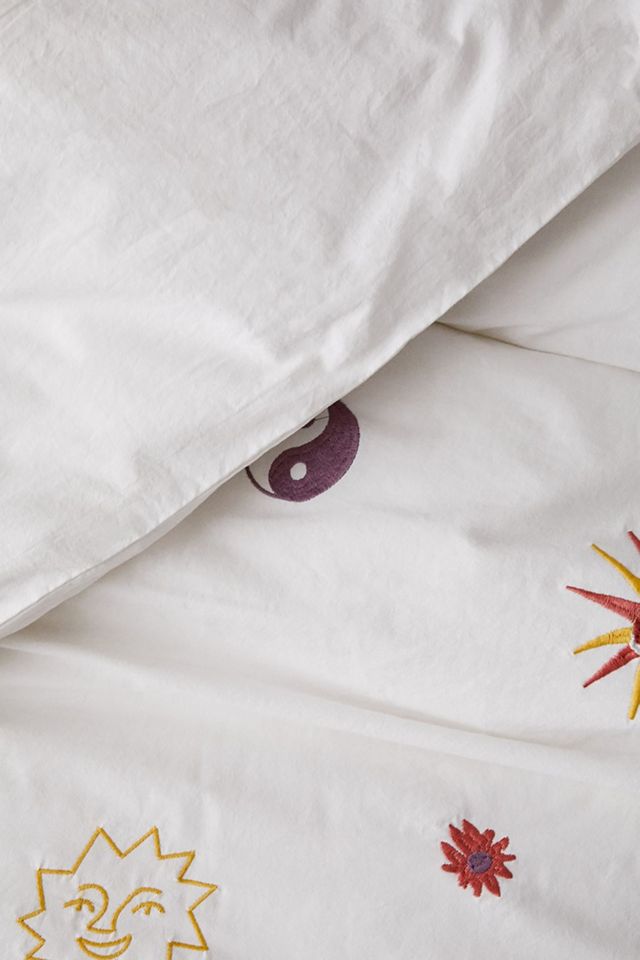 Grace Embroidered Duvet Set With Reusable Fabric Bag #1
