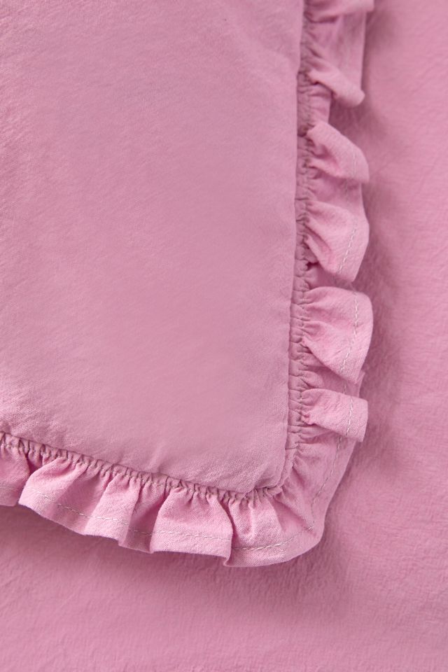 Washed Pink Ruffle Duvet Set With Reusable Fabric Bag | Urban Outfitters UK