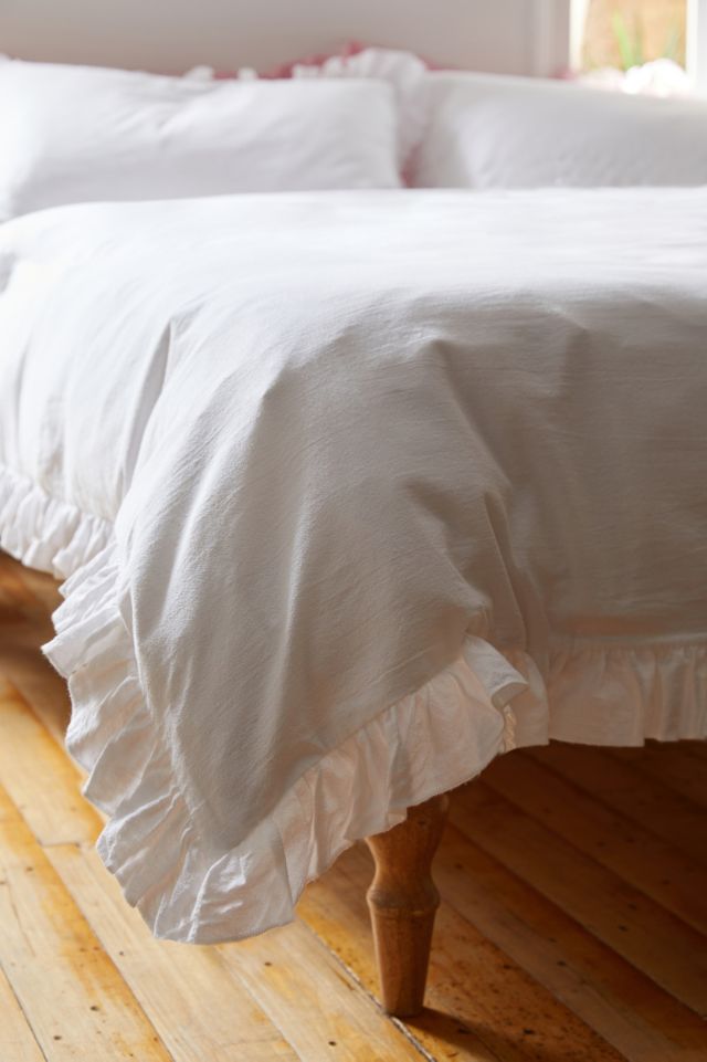 Washed White Ruffle Duvet Set | Urban Outfitters UK