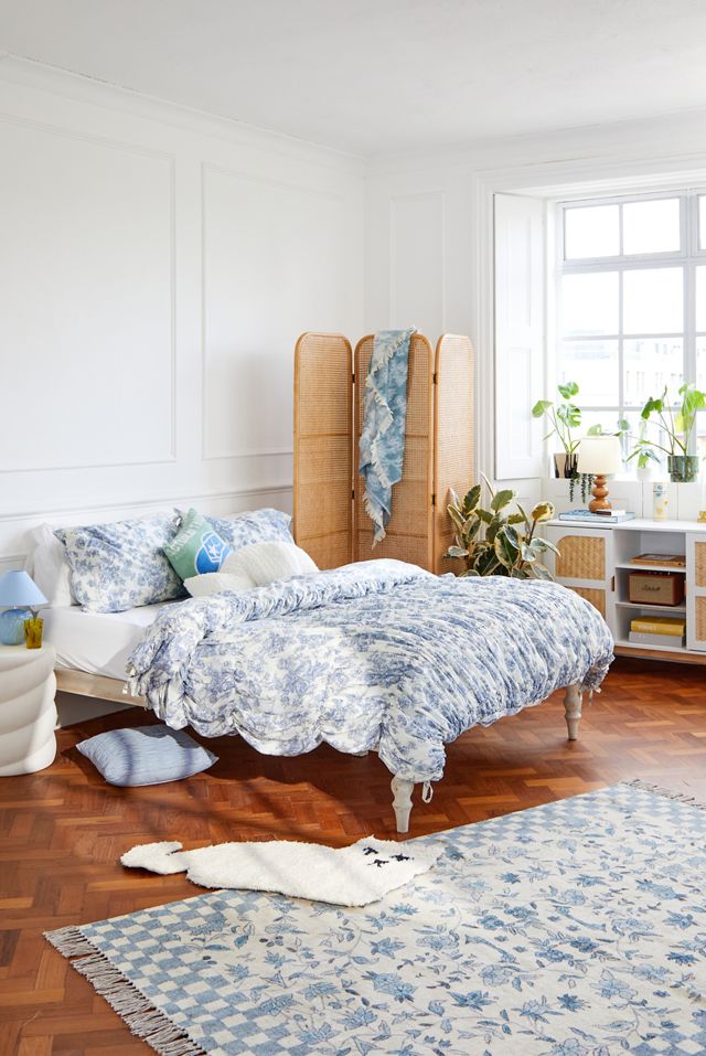Blue Toile Cinched Duvet Set #2