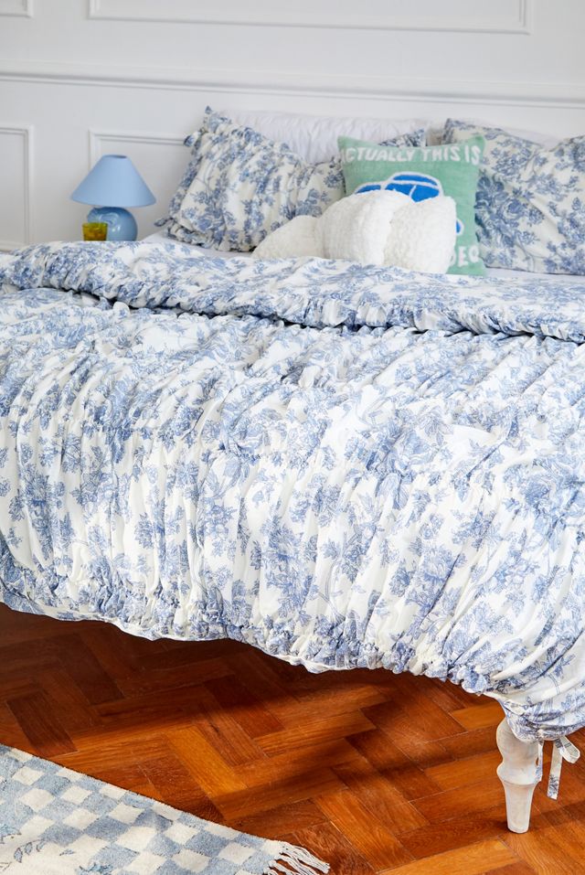Blue Toile Cinched Duvet Set #3