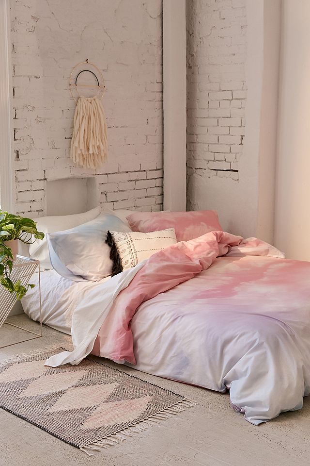 Dreamy Duvet Cover Set Urban, Urban Outfitters King Size Bedding