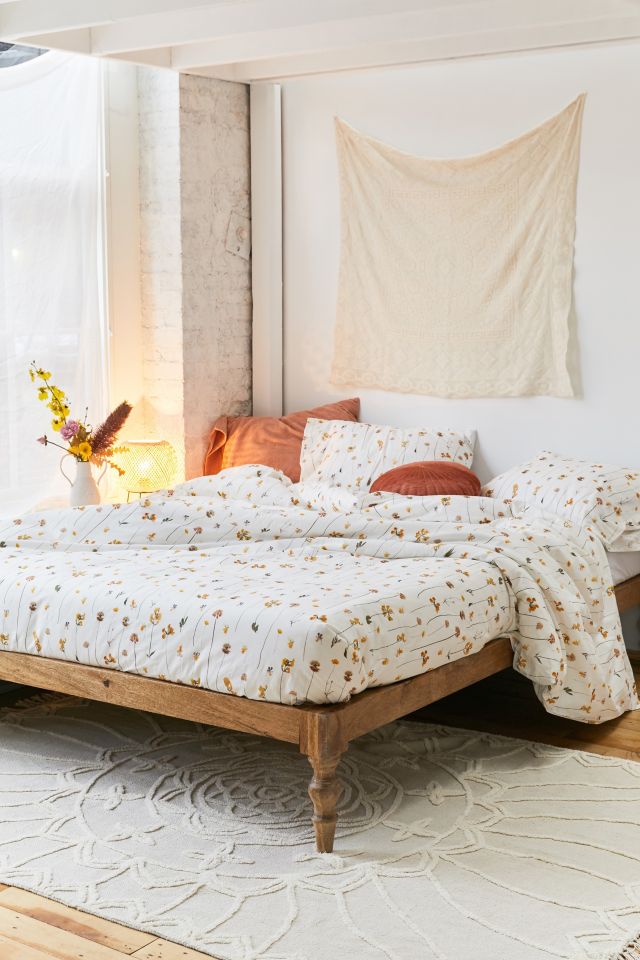 Urban deals outfitters mattress