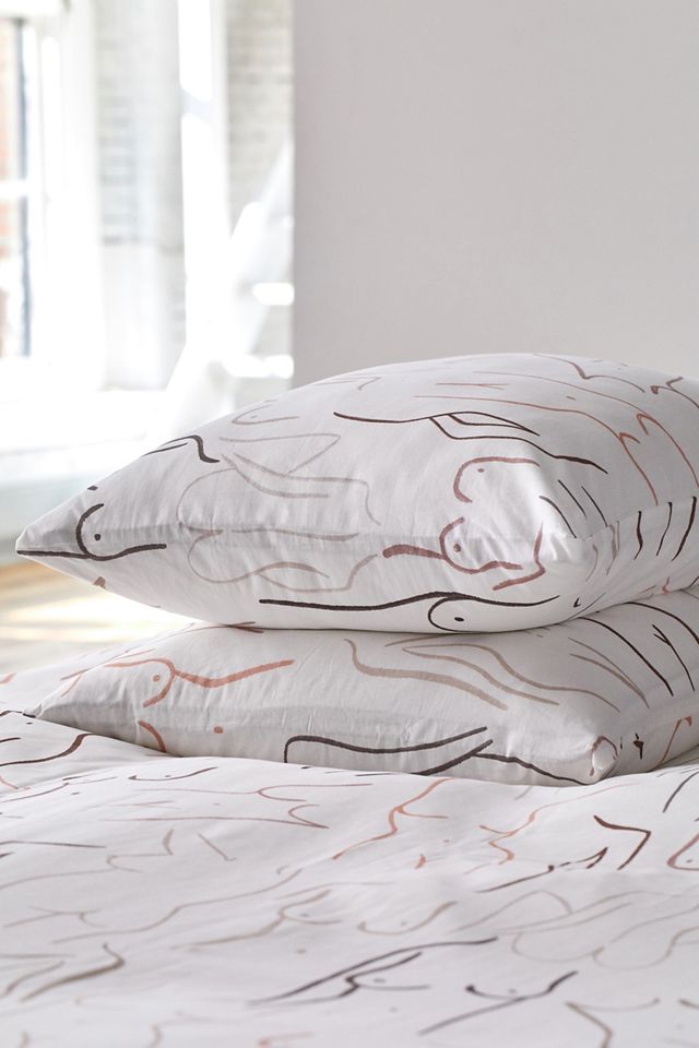 Female Form Duvet Set With Reusable Fabric Bag #2