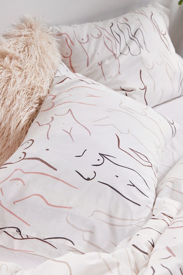 Female Form Duvet Set With Reusable Fabric Bag #3