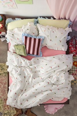 Alice Embroidered Floral Duvet Set