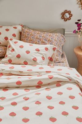 Ensemble de couette aux fraises