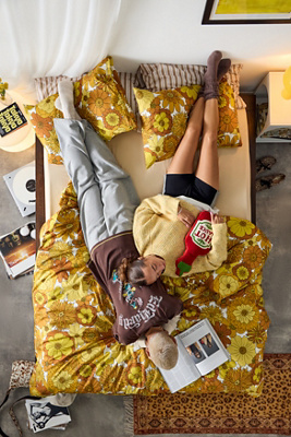 Ensemble de couette jaune Vera par en taille: SIMPLE - Urban Outfitters - Modalova