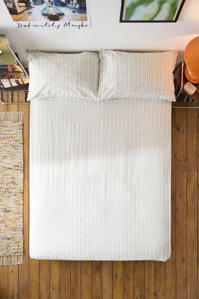 Juego de Sábana Ajustable y Funda de Almohada con Rayas Onduladas #1