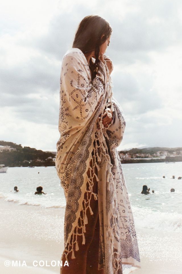 Emilia Medallion Fringe Tapestry #4