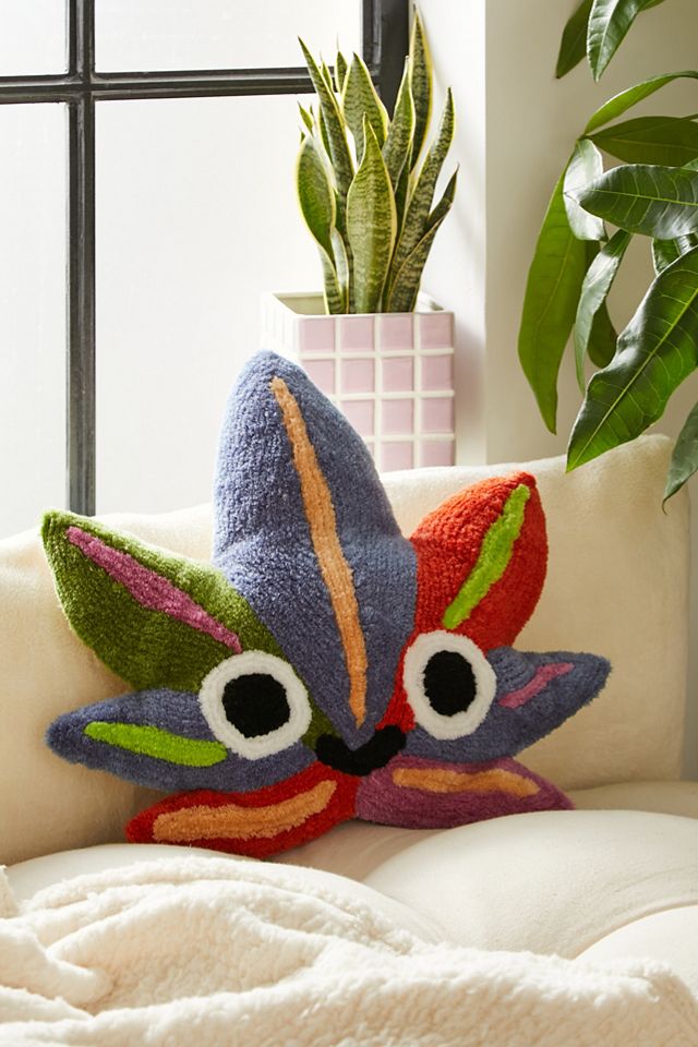 Cojín Leaf Buddy Urban Outfitters ES
