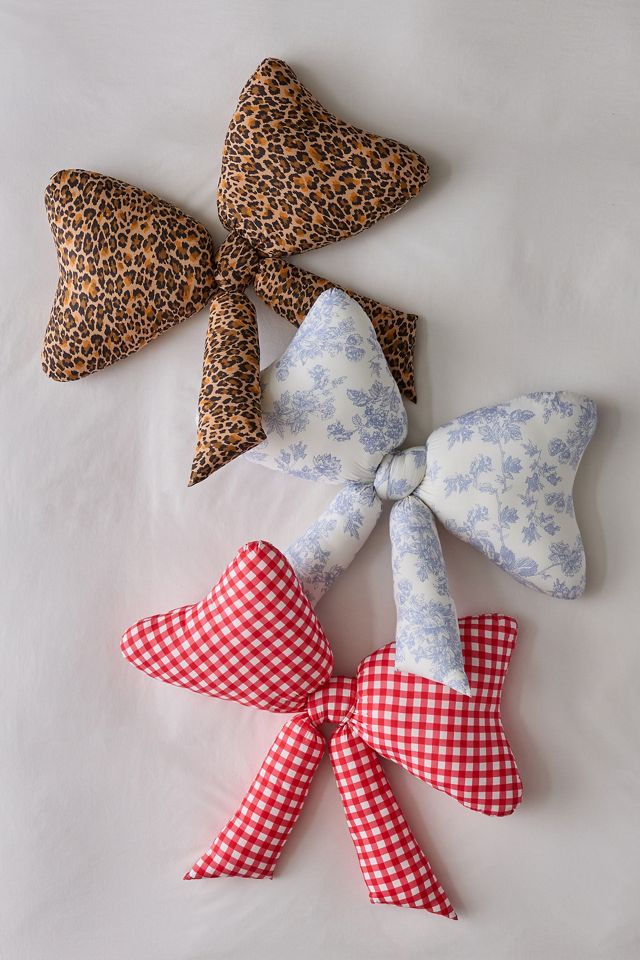 Toile Print Bow Cushion #3