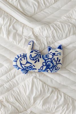 Delft Cat Cushion