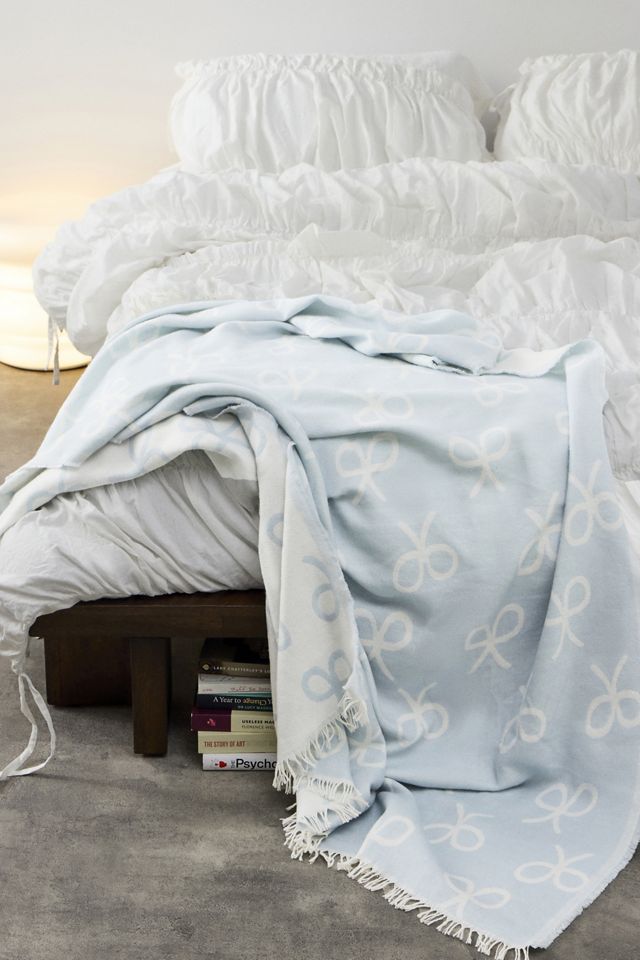 Ditsy Bow Art Throw #1