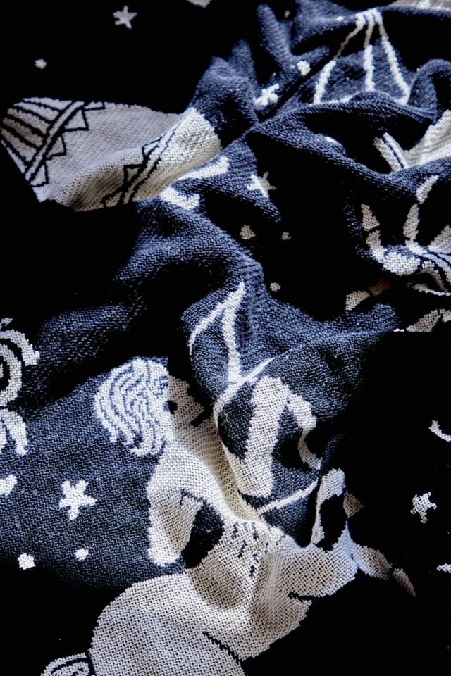 Valley Cruise Astrology Throw Blanket #2