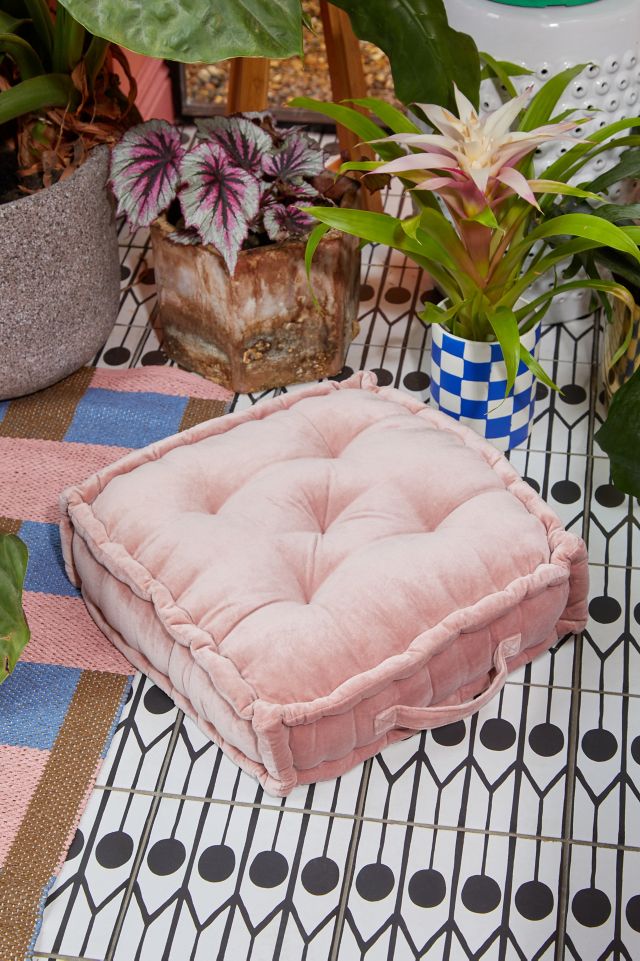 Pink floor pillow hotsell