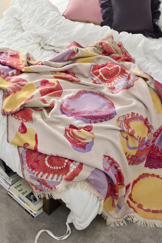 Cakes Art Throw